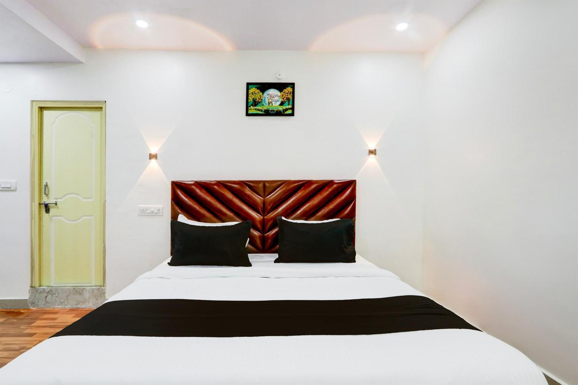 Hotel O Rms Grand Patancheru Экстерьер фото