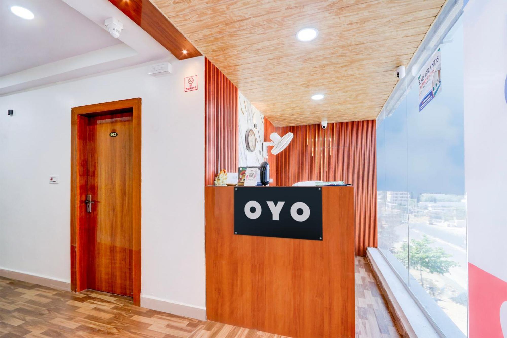 Hotel O Rms Grand Patancheru Экстерьер фото